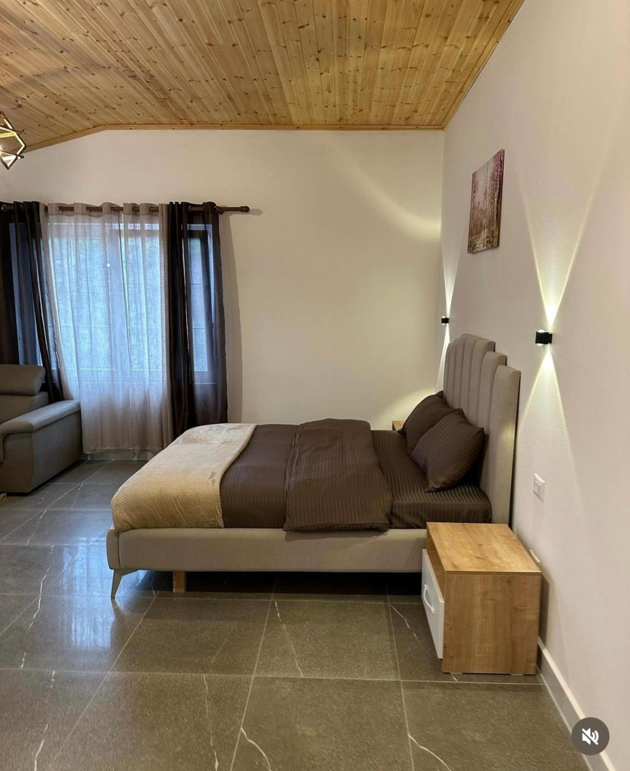 Qyteza Guest House & Camping Shkoder Bagian luar foto