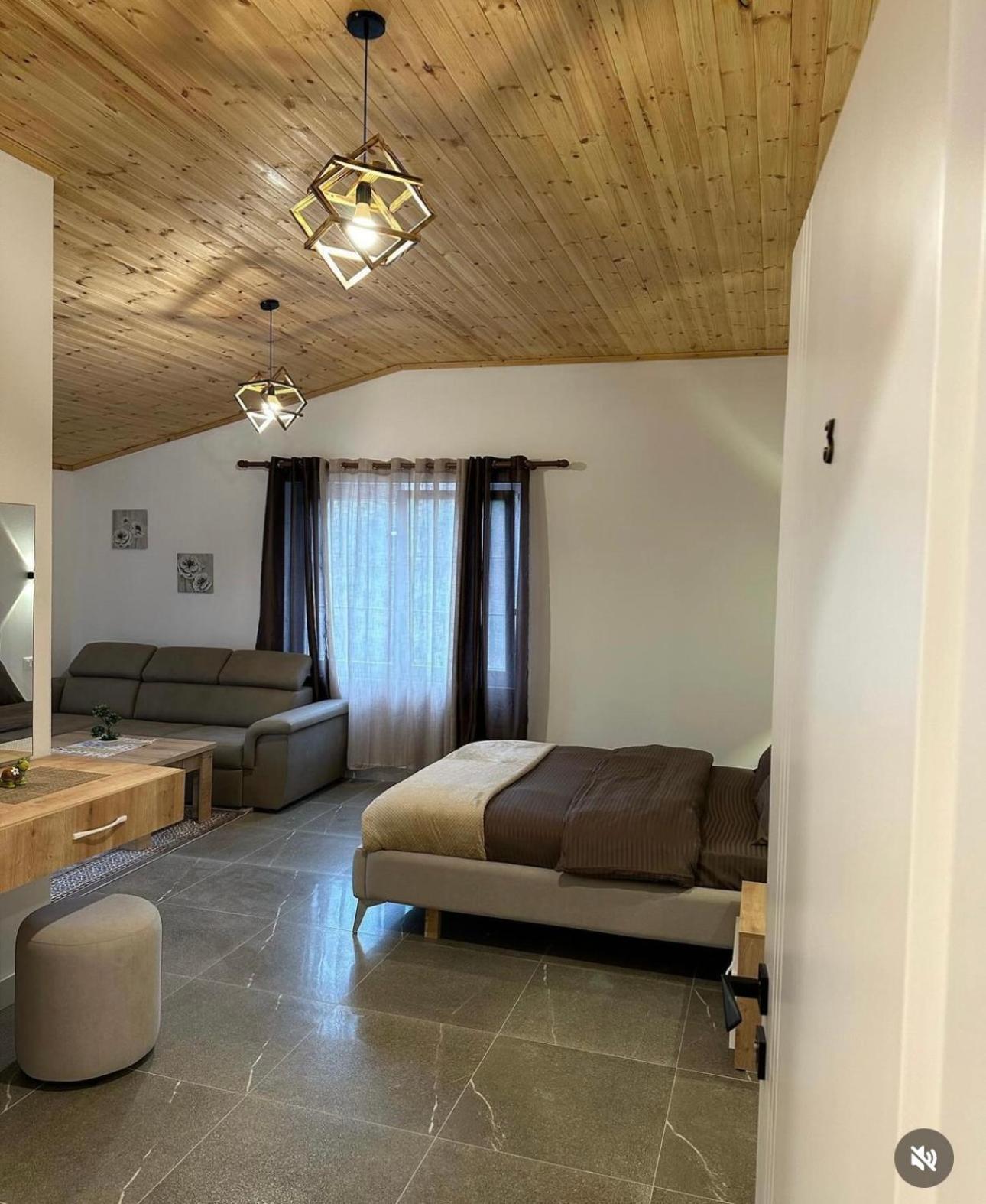 Qyteza Guest House & Camping Shkoder Bagian luar foto