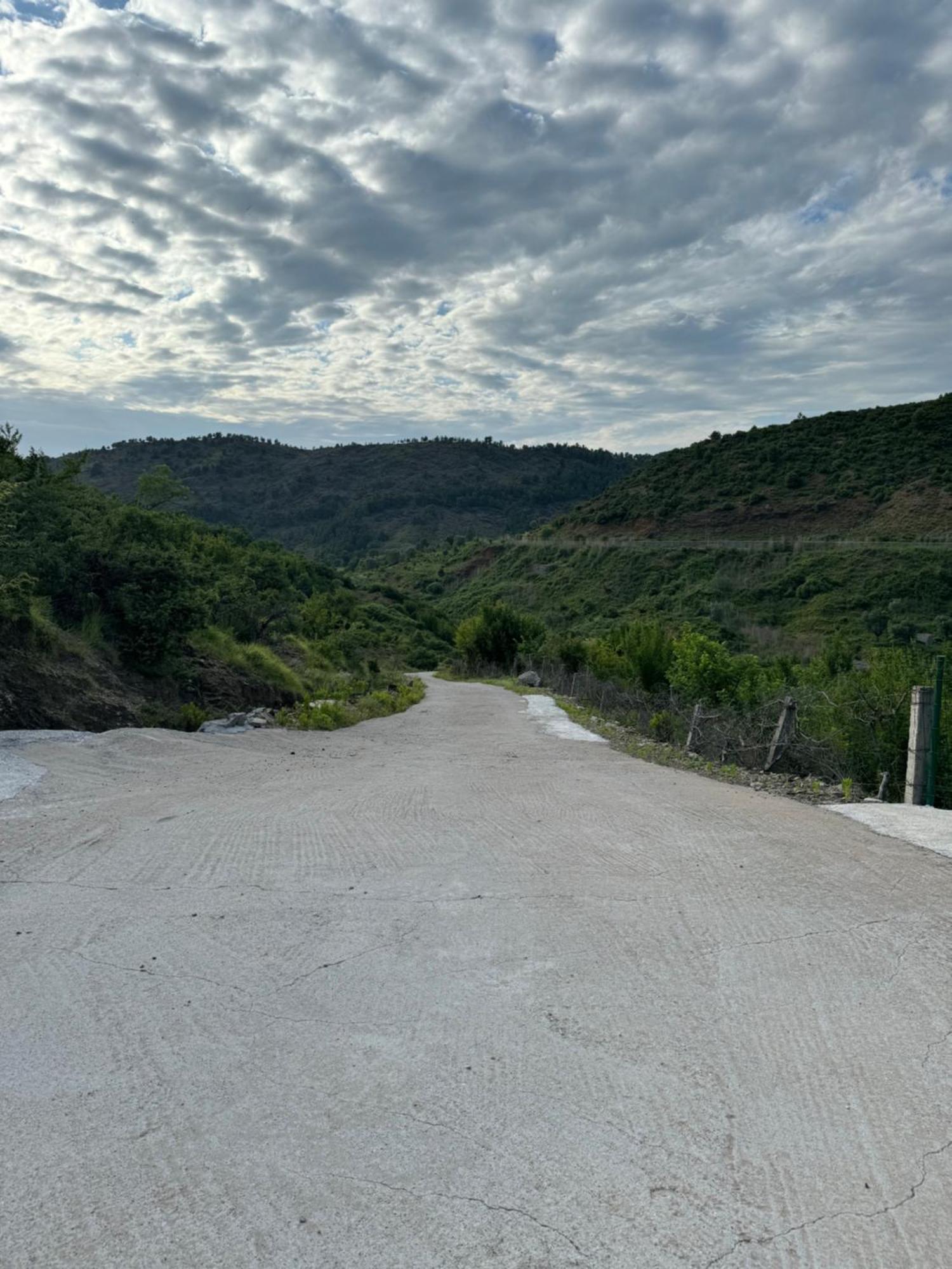 Qyteza Guest House & Camping Shkoder Bagian luar foto